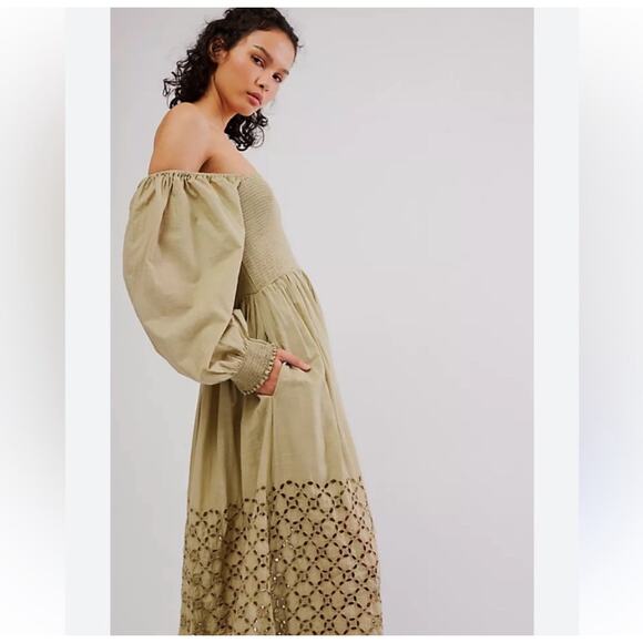 Free People Dresses & Skirts - Free People Perfect Storm Midi Dress in Sage Green Cotton Puff Sleeve